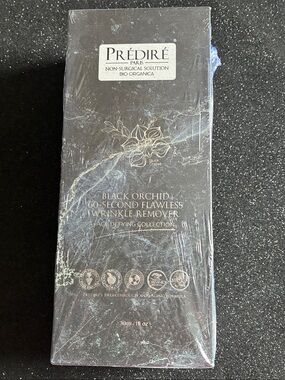 Black Orchid 60-Second Flawless Wrinkle Remover - Black